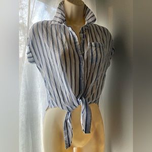 JUSTICE Girls Size 10 Front Tie White and Blue Striped Button-Up Shirt Crop Top!
